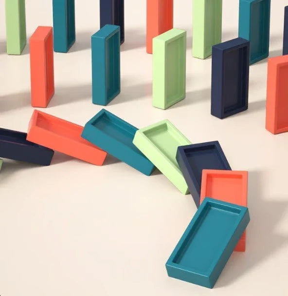 domino train